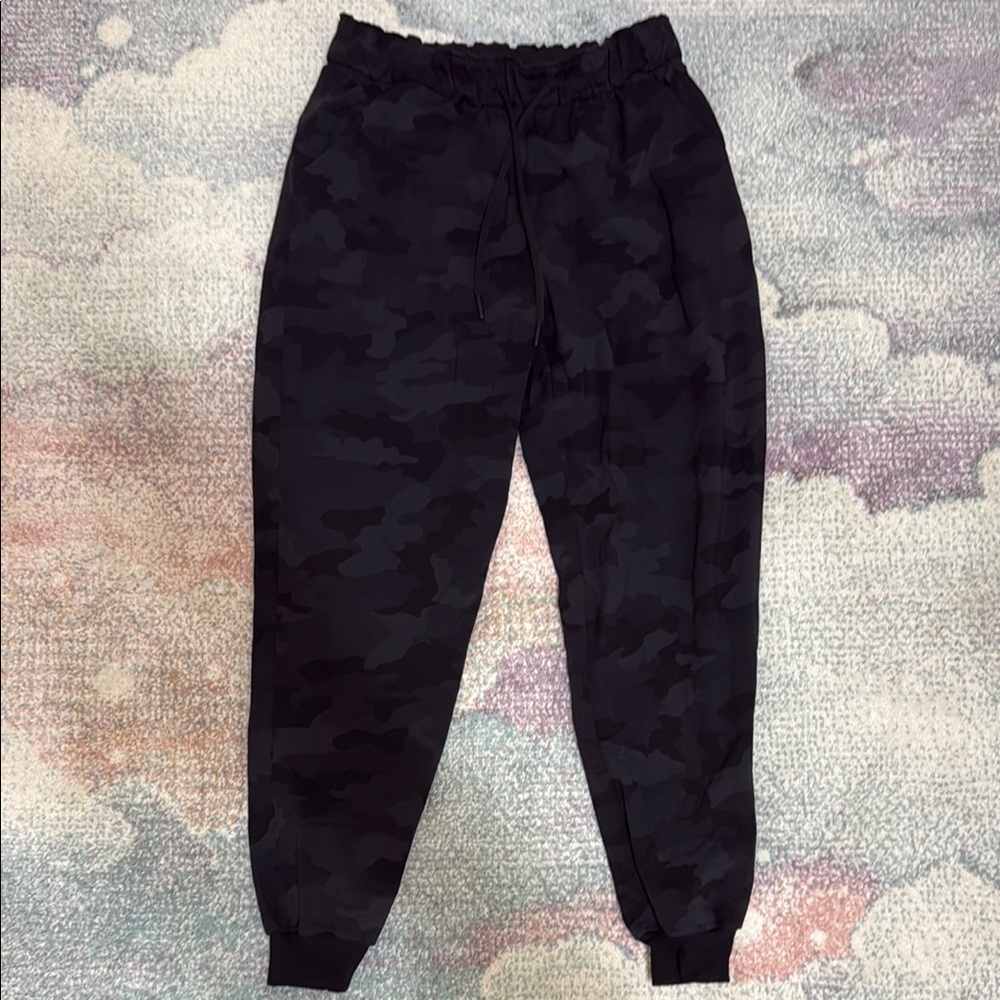 Lululemon Athletica Black Camo Joggers